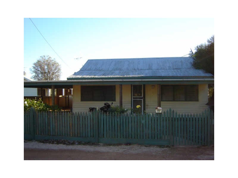 65 Murray Avenue, Red Cliffs VIC 3496