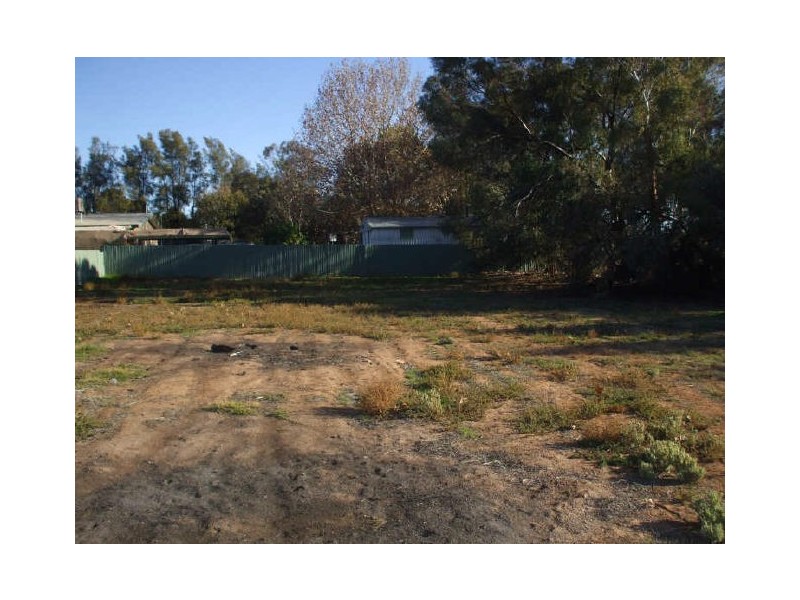 30 Fifth Street, Nichols Point VIC 3501