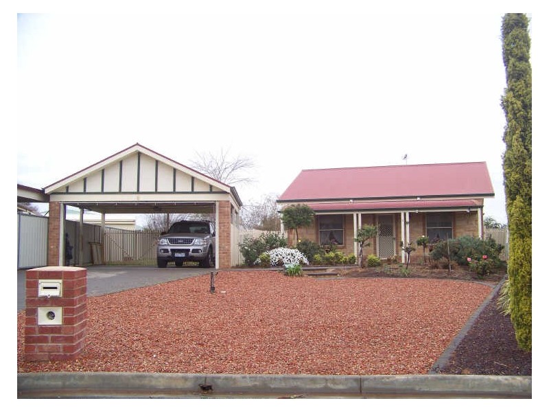 8 Fleetwood Court, Mildura VIC 3500