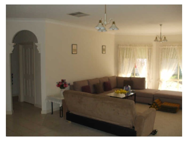 8 Fleetwood Court, Mildura VIC 3500