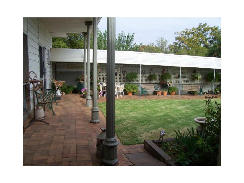 5 Desroy Avenue, Mildura VIC 3500