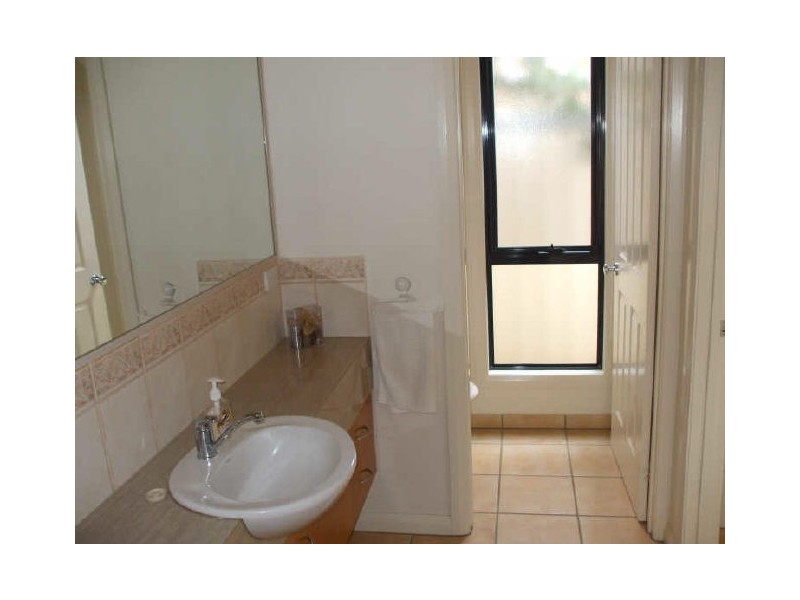 18 Merle Crt, Mildura VIC 3500