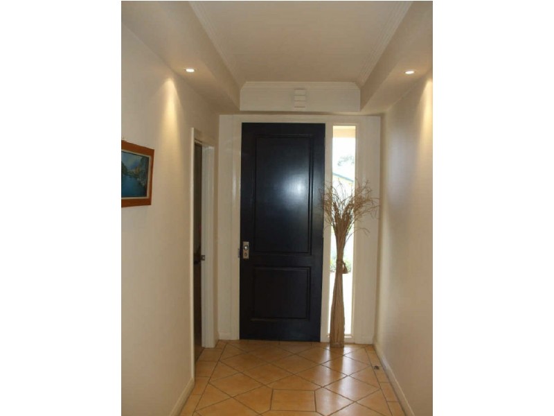 18 Merle Crt, Mildura VIC 3500