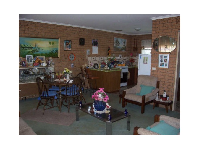 2/2 Eileen Street, Mildura VIC 3500