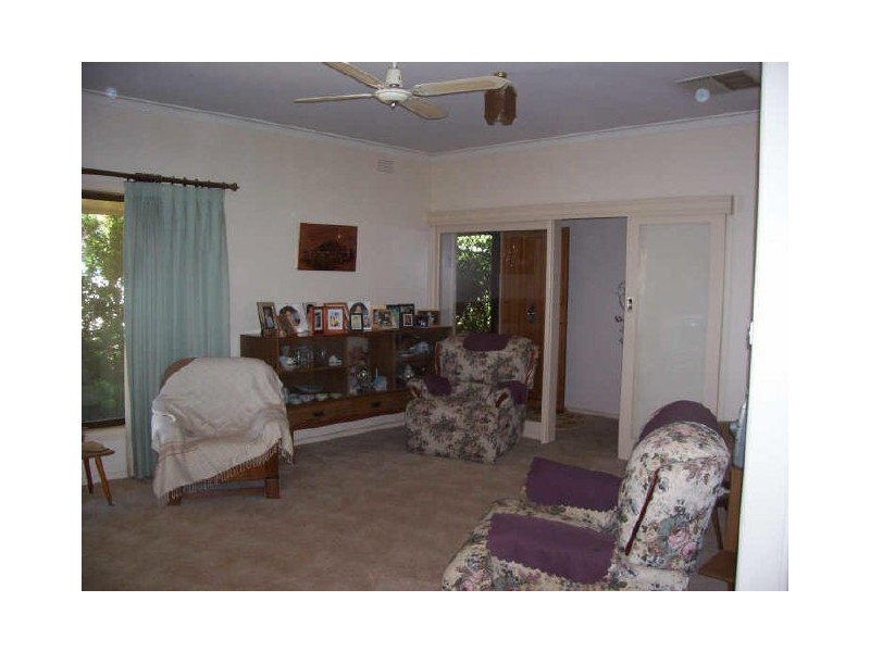 8 Albert Street, Mildura South VIC 3501