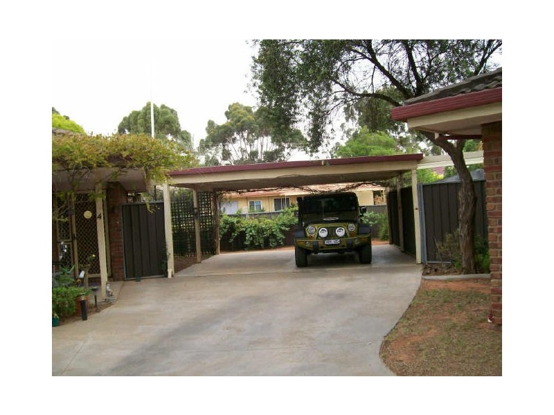 4/139 Pasadena Grove, Mildura VIC 3500