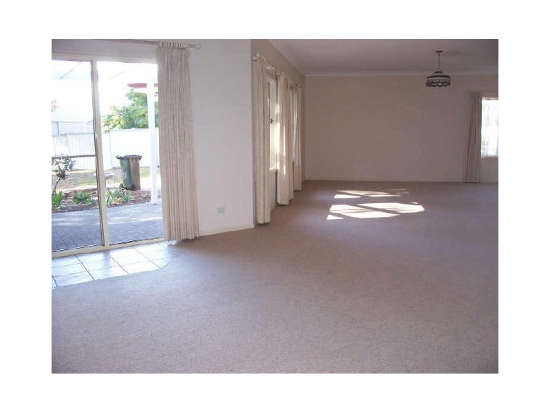 7 Regency Parade, Mildura VIC 3500