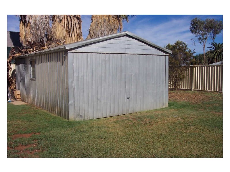 33 Chaffey Avenue, Mildura VIC 3500