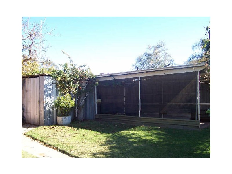 182 Fifth Street, Nichols Point VIC 3501