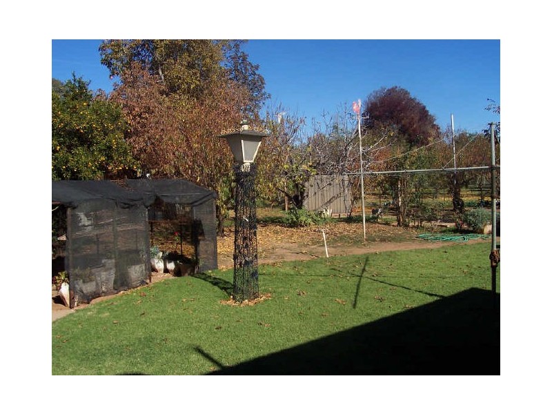 182 Fifth Street, Nichols Point VIC 3501