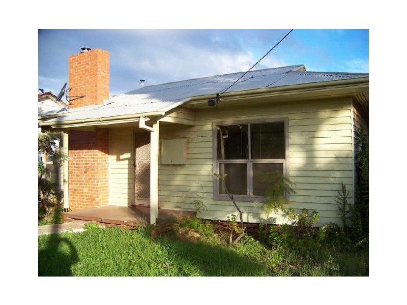21 Loddon Avenue, Red Cliffs VIC 3496