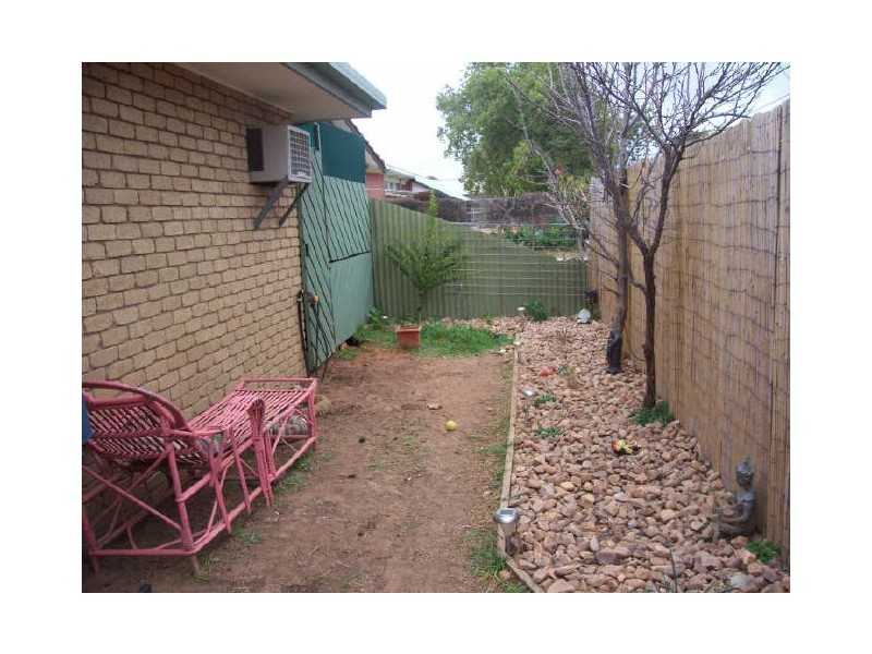 1/174 Olive Grove, Mildura VIC 3500