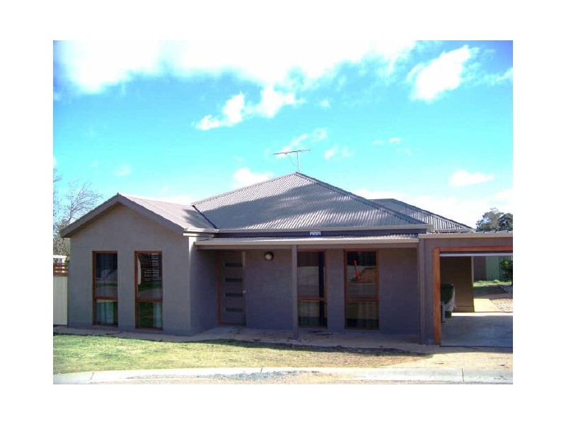5 Murray Way, Buronga NSW 2739