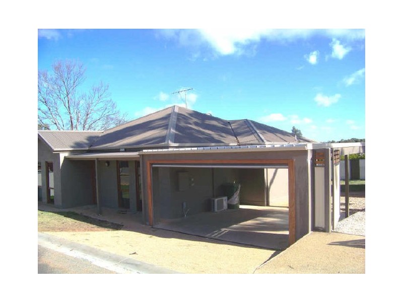 5 Murray Way, Buronga NSW 2739