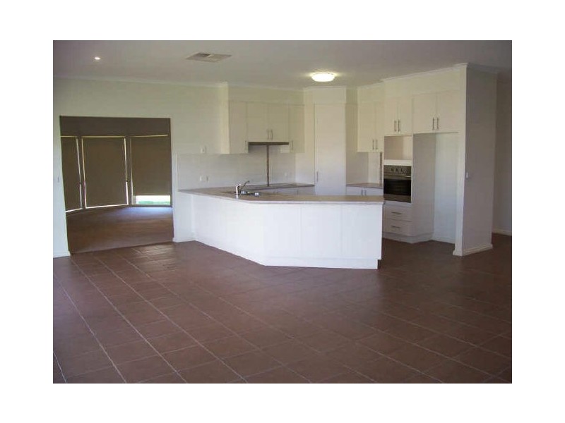 28 Bene Vista Boulevard, Mildura VIC 3500