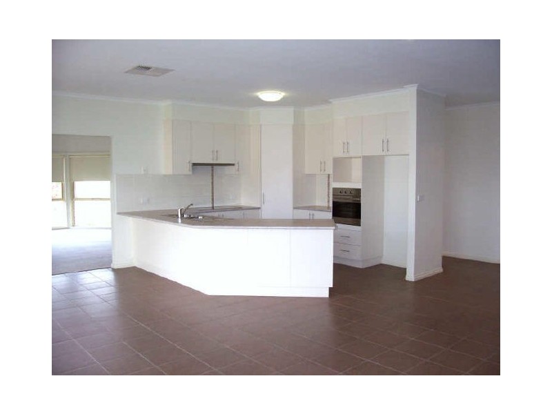 28 Bene Vista Boulevard, Mildura VIC 3500