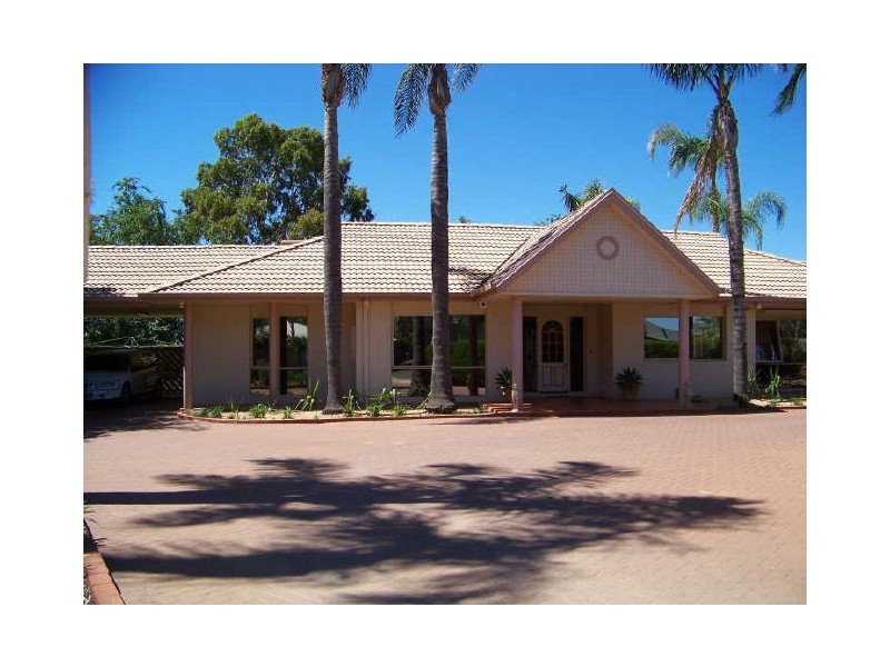 6 High View Court, Irymple VIC 3498