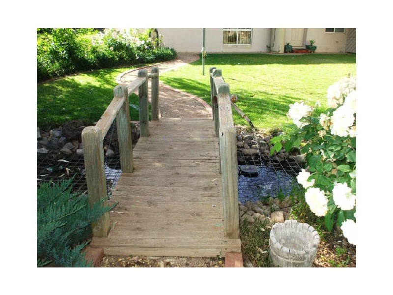 6 High View Court, Irymple VIC 3498