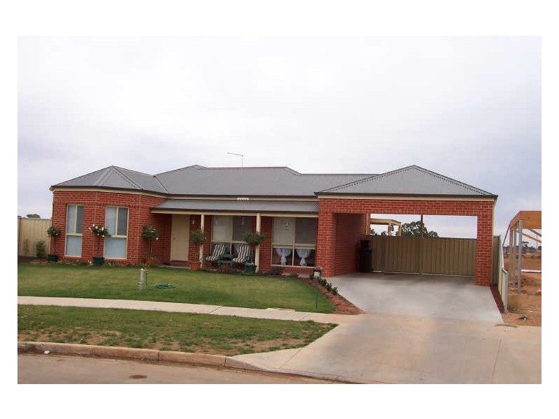 13 Sterling Drive, Mildura VIC 3500