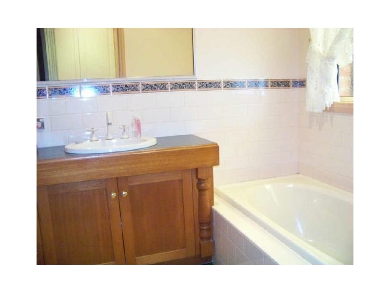 5 Angelo Court, Mildura VIC 3500