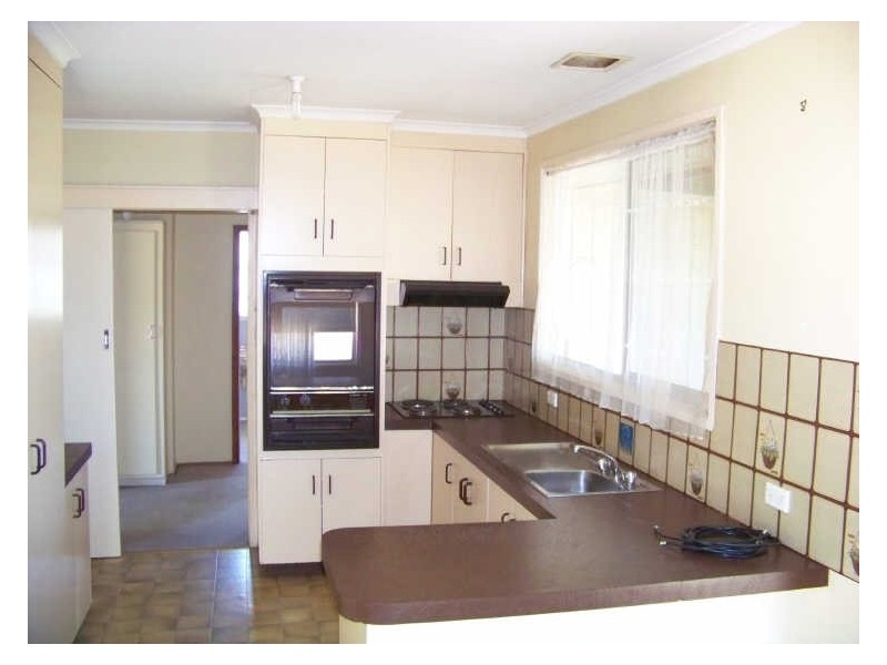 6 Weir Crescent, Mildura VIC 3500