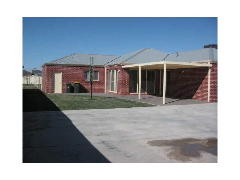 6 Wirraway Drive, Mildura VIC 3500
