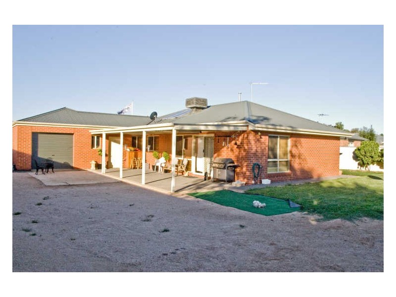 35 Golden Ash Drive, Mildura VIC 3500