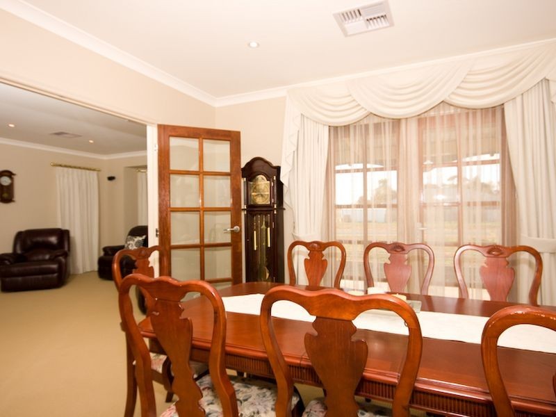 710 Cureton Avenue, Nichols Point VIC 3501