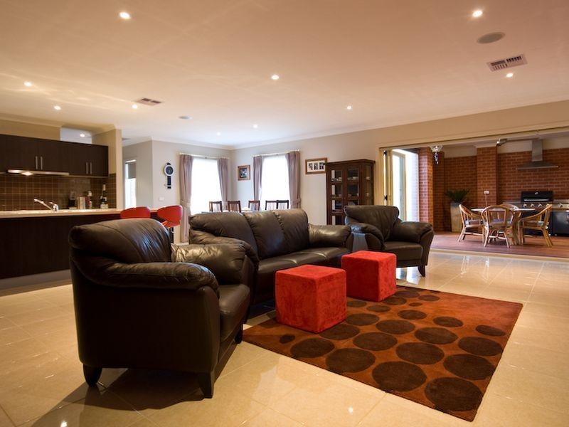 710 Cureton Avenue, Nichols Point VIC 3501