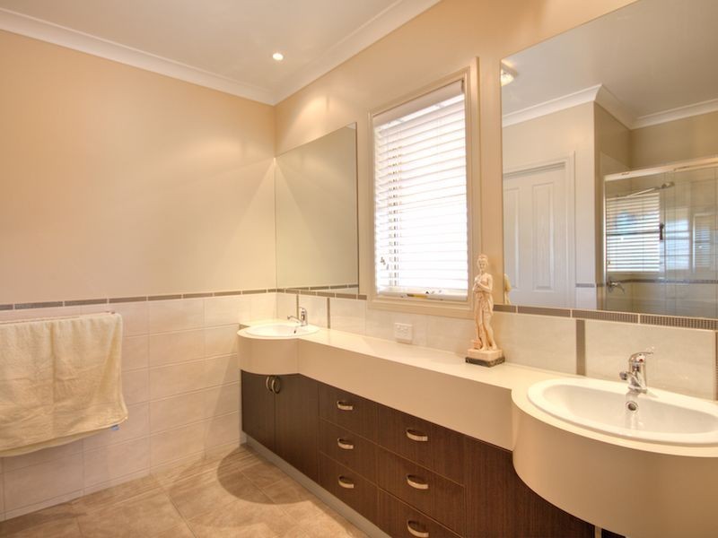 710 Cureton Avenue, Nichols Point VIC 3501
