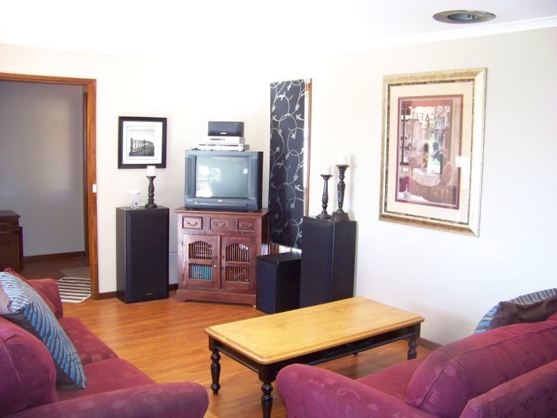 79 McEdward Street, Birdwoodton VIC 3505