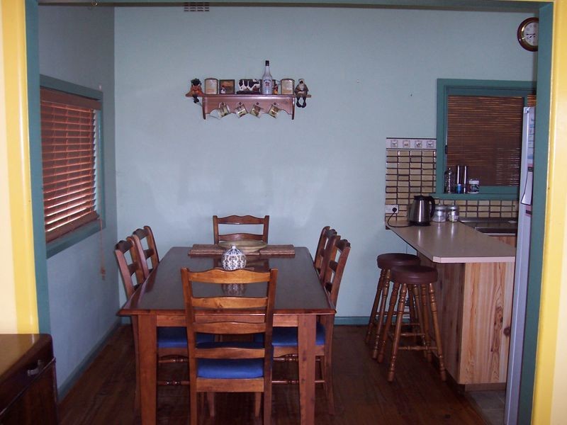 211 Sandilong Avenue, Nichols Point VIC 3501