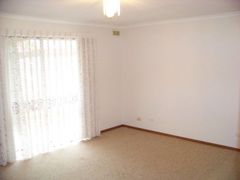 16 Euneva Drive, Mildura VIC 3500