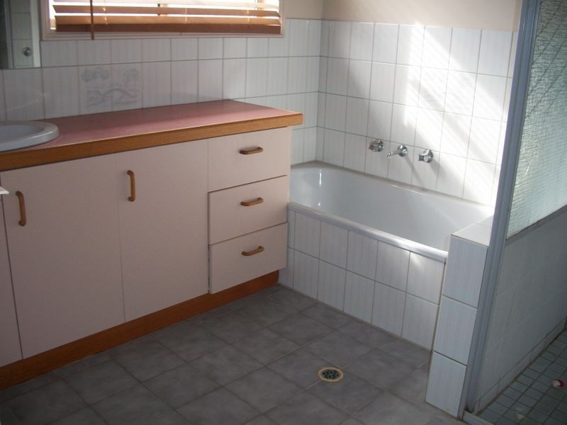 2, 183 Ontario Avenue, Mildura VIC 3500