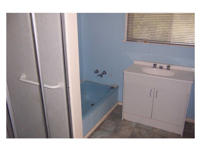 2 Cleary Avenue, Mildura VIC 3500