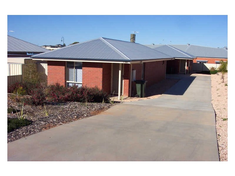 2/180 Pitman Avenue, Buronga NSW 2739