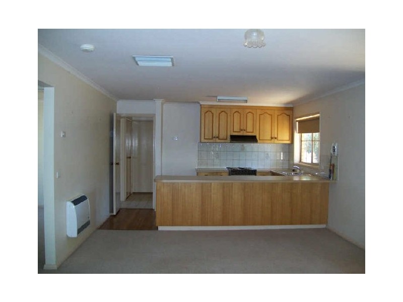 1/6 Karingal Court, Irymple VIC 3498