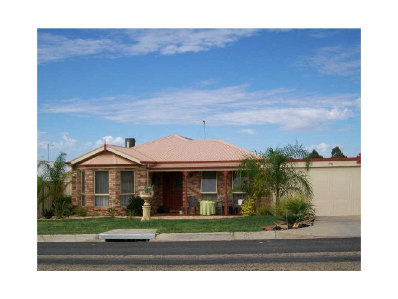 176 Pitman, Buronga NSW 2739
