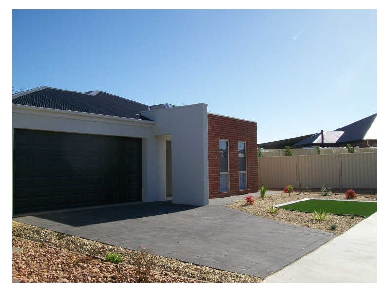 3/5 John Monash Drive, Mildura VIC 3500