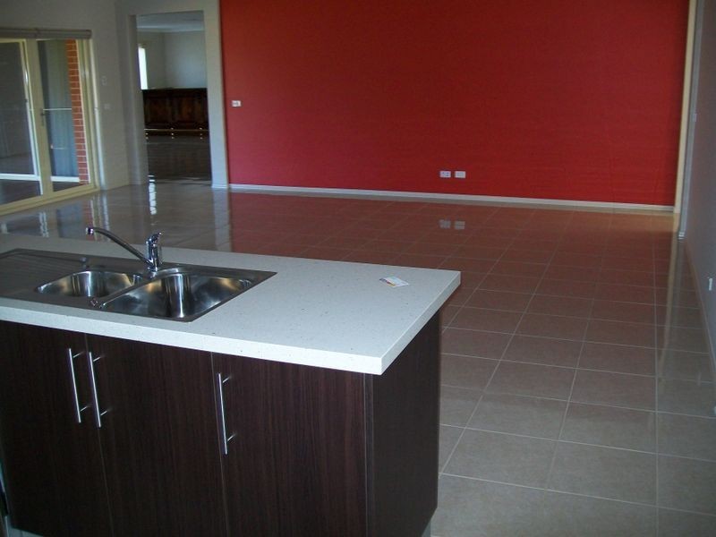 710 Cureton Avenue, Nichols Point VIC 3501