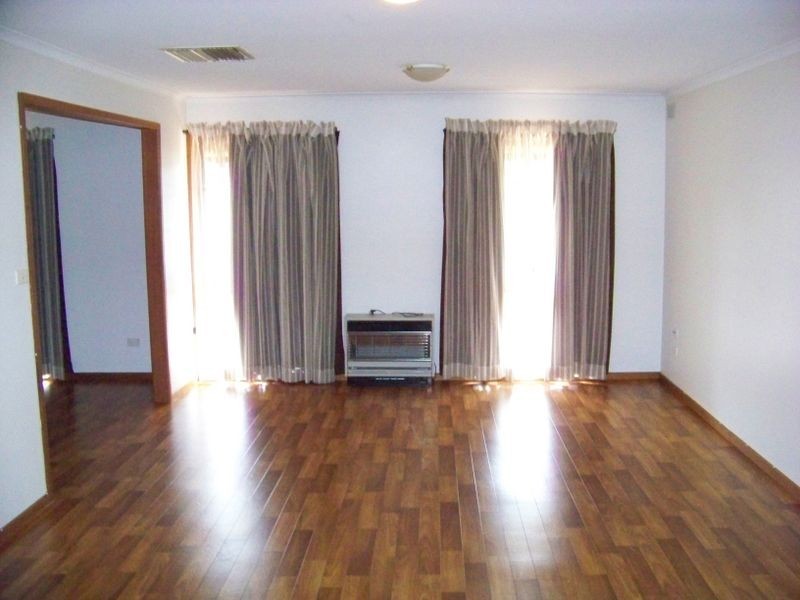 16 Euneva Dve, Mildura VIC 3500