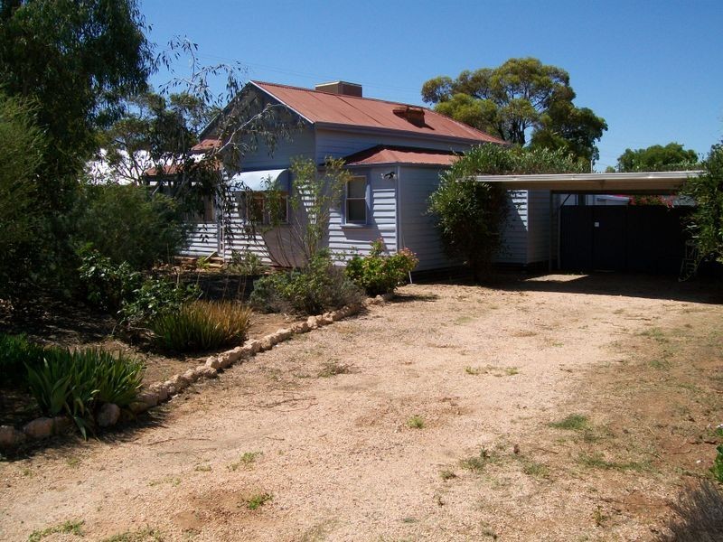 16 Box Street, Merbein VIC 3505