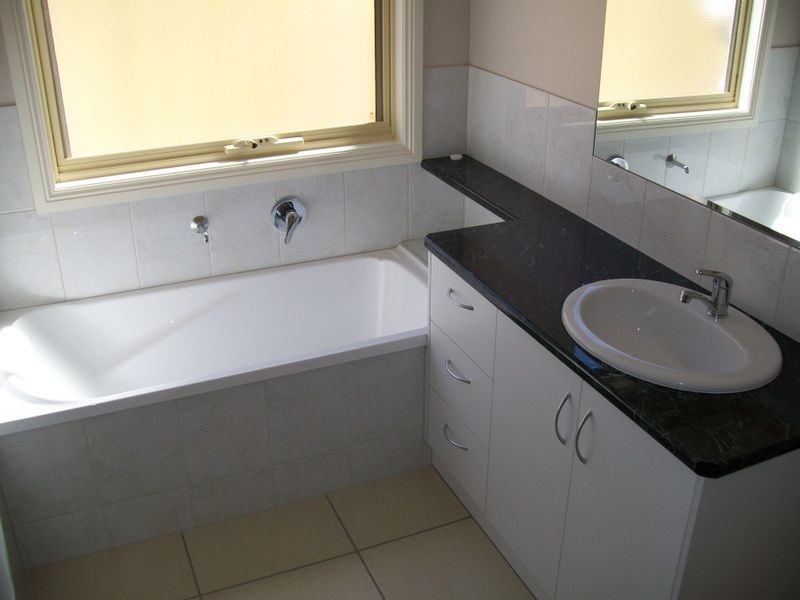 6a Leonard St, Mildura VIC 3500