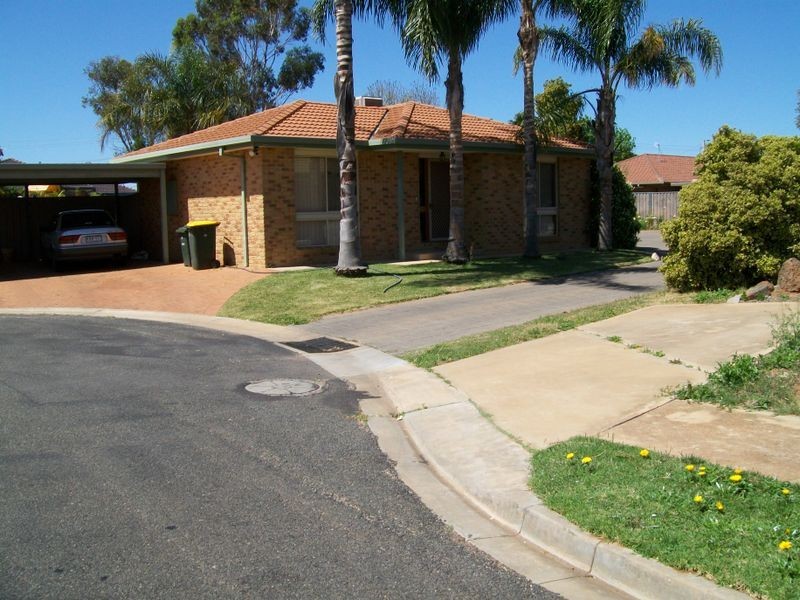 5 Simon Crt, Red Cliffs VIC 3496