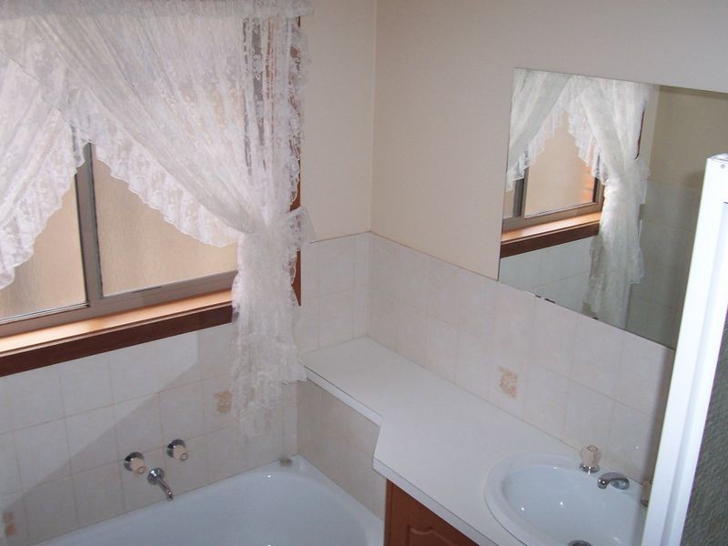 28 Curran Close, Mildura VIC 3500