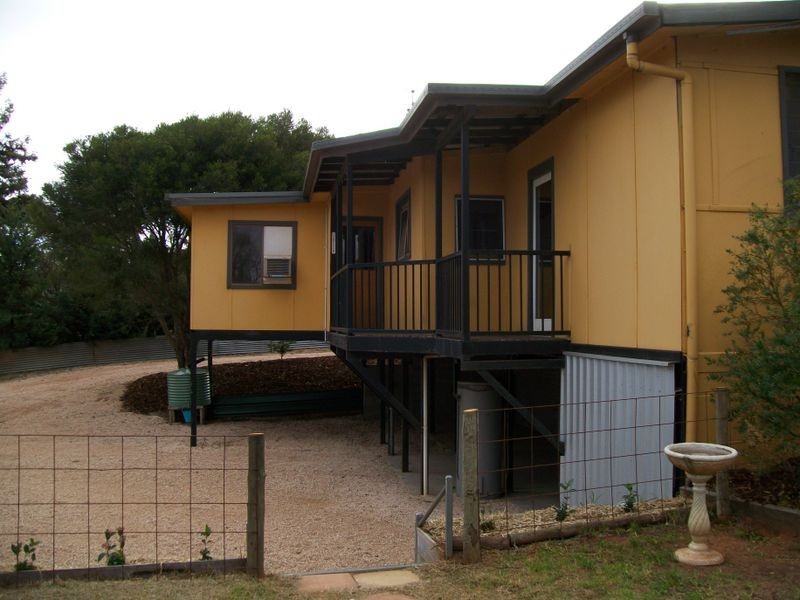 148 Sturt Highway, Buronga NSW 2739