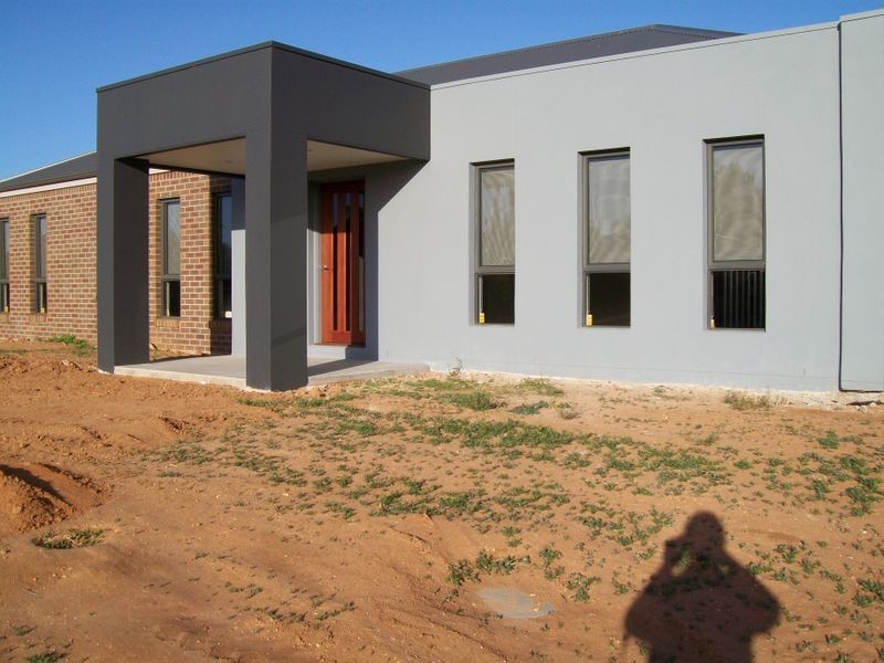 9 James Cook Drive, Mildura VIC 3500