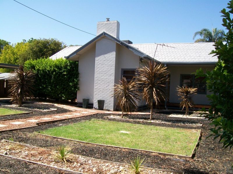 132 Pasadena Grove, Mildura VIC 3500