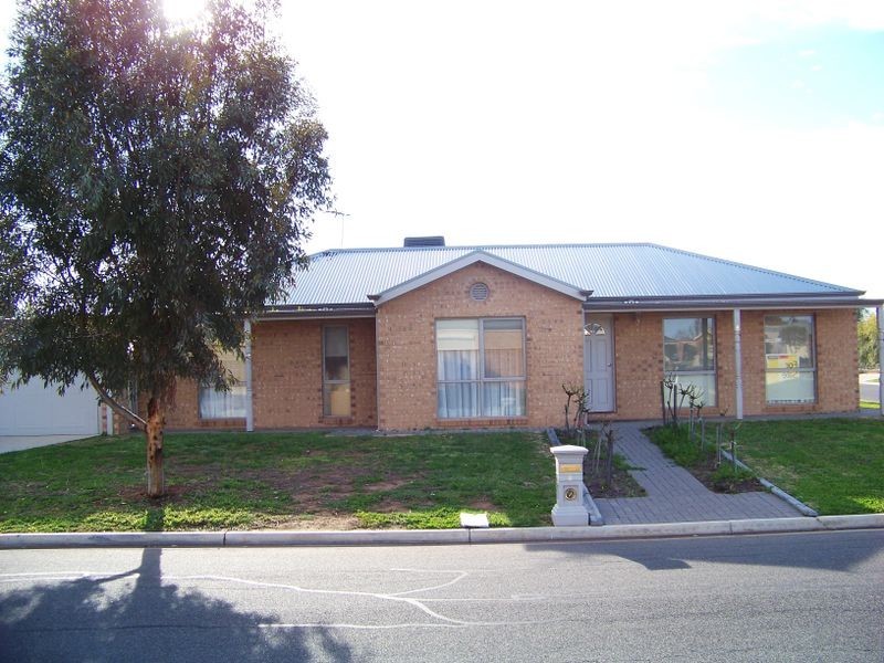 8 Isabelle Court, Mildura VIC 3500