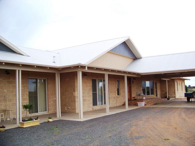 471 Wilga Rd, Red Cliffs VIC 3496